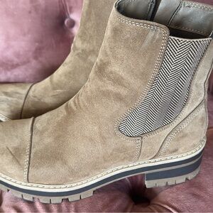 Tan Suede Chelsea Boots